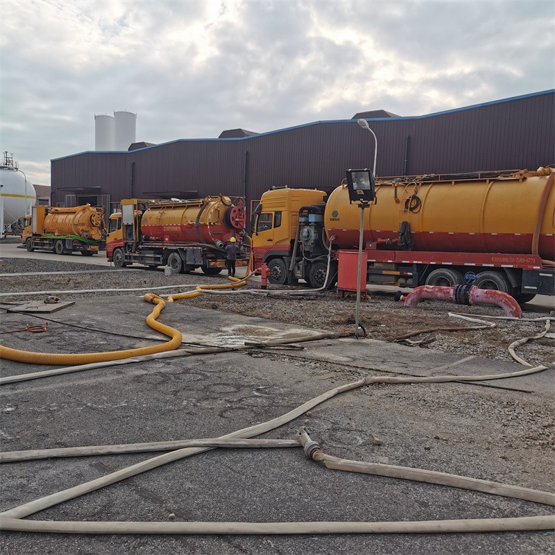 坊子污水池清理